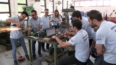 muhendislik - Konfetiden ilham alıp 'roket başlığı ayırıcı mekanizma' yaptılar - KÜTAHYA  Videosu