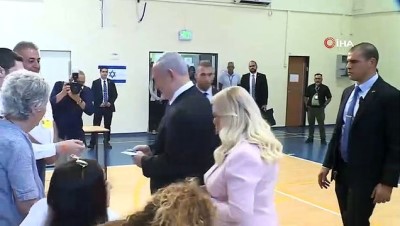  - Netanyahu Ve Eşi Oyunu Kullandı 