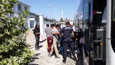 trafik denetimi -  Mülteciler trafik denetiminde yakalandı  Videosu