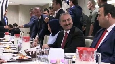 sozlesmeli - Adalet Bakanı Gül: 'Sözleşmelilerin kadroya geçmesi için çabalarımızı sürdüreceğiz' - SAMSUN Videosu