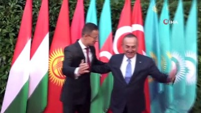 cavusoglu -  - Bakan Çavuşoğlu, Macar mevkidaşı Szijjarto ile görüştü  Videosu