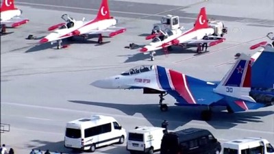 Rus pilotlardan TEKNOFEST'te nefes kesen gösteri - İSTANBUL