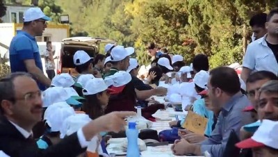 kutuphane - Aydos Kalesi'nde okuma etkinliği - İSTANBUL Videosu