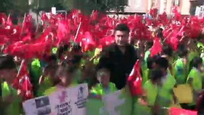 cevre temizligi -  Başkan Tahmazoğlu, öğrencilerle birlikte çöp topladı  Videosu