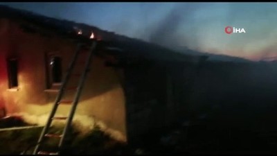 sparta -  Isparta’da çıkan besihane yangınında 2 hayvan telef oldu  Videosu