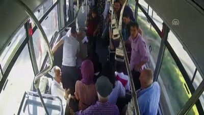 yolcu tasimaciligi - Otobüste rahatsızlanan yolcusunu hastaneye götürdü - ADIYAMAN  Videosu