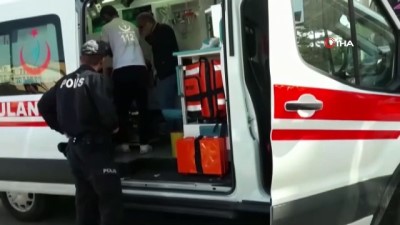 bicakli kavga -  Arazi kavgası kanlı bitti...Tartıştığı şahsı sokak ortasında bıçakladı  Videosu