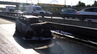 alicioglu - Haliç Köprüsü'nde otomobil yandı - İSTANBUL Videosu