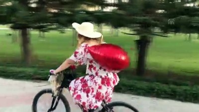 kadin hareketi - 'Süslü Kadınlar Bisiklet Turu' etkinliği - ADANA Videosu