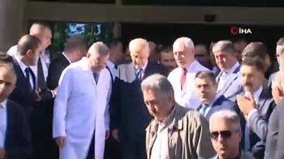  Sağlık Bakanı Koca, MHP Lideri Bahçeli'yi ziyaret etti