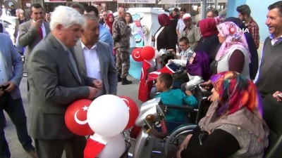 engelli vatandas -  Engelli bireylere 16 akülü araç ve 10 tekerlekli sandalye Videosu