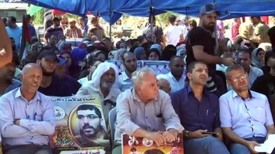 aclik grevi - Gazze'de Filistinli tutuklulara destek gösterisi - GAZZE Videosu