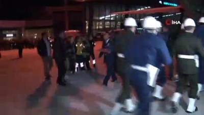 cenaze araci -  Şehit Teğmen Dinçer'in cenazesi Konya'ya getirildi  Videosu