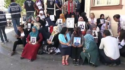 resim sanati - Diyarbakır annelerinin feryadını tuvale yansıttı - DİYARBAKIR  Videosu