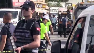 polis araci - Terör saldırısı - Belediye ekiplerinin patlamanın meydana geldiği alanda temizlik çalışması - ADANA Videosu