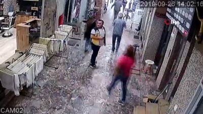 deprem panigi -  Sakarya'da yaşanan deprem paniği kamerada  Videosu