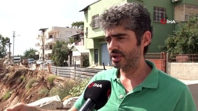 muhendislik -  İnşaat çalışmasında lüks apartmanın istinat ve avlu duvarı yıkıldı  Videosu