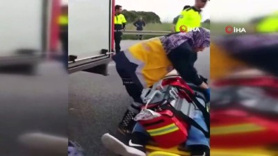 hapis cezasi -  Kırmızı ışıkta otomobili biçen kamyon şoförü: 'Durmam imkansızdı'  Videosu