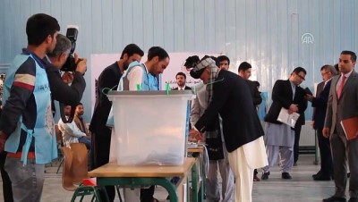 cumhurbaskani secimi - Afganistan'da halk sandık başında - KABİL  Videosu