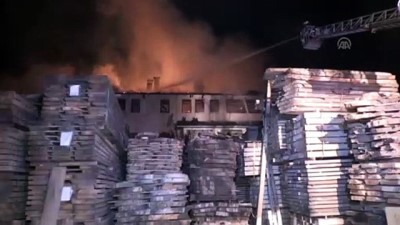 kereste atolyesi - Kereste atölyesi ve ev yangını - DÜZCE  Videosu