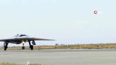  - Rus SİHA'sı İle Su-57 İlk Kez Ortak Uçuş Gerçekleştirdi 