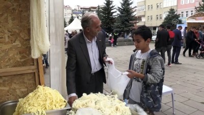 Türkiye'nin yöresel peynirleri Kars'ta buluştu 