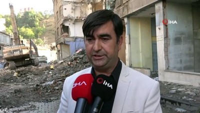  Bitlis’te ‘Dere Üstü Islah’ projesi kapsamında ilk yıkımlar başladı 