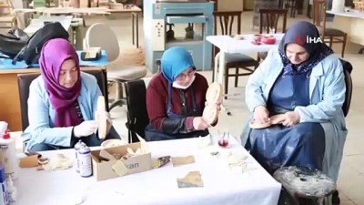  Ankara Büyükşehir Belediyesi'nden kadınlara yönelik 'Ağaç İşçiliği ve Oymacılığı' kursu 