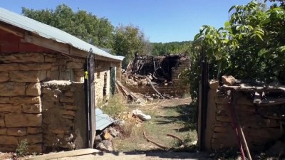 Evde çıkan yangında yaşlı çift hayatını kaybetti - KONYA 