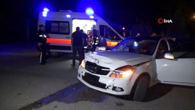yorukler -  Polisin dur ihtarına uymadı, kaçarken kaza yaptı  Videosu