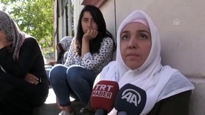 Dağa kaçırılan çocukların ailelerinin HDP'ye tepkisi sürüyor - DİYARBAKIR 
