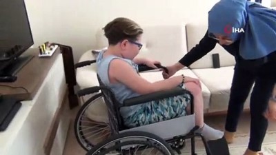 bilgisayar oyunu -  Oğlunun ölümcül hastalığı için yardım değil, farkındalık bekliyor  Videosu