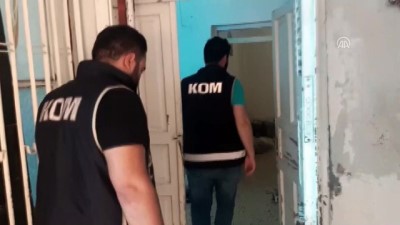 Adana'da kaçak sigara operasyonu 