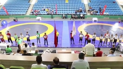 Edirne’de 1. Uluslararası Kel Aliço Serbest Güreş Turnuvası yapıldı 