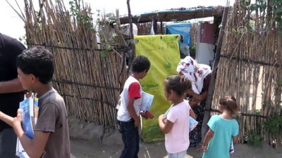 Köy köy dolaşarak çocuklara kitap dağıtıyor - ADANA 