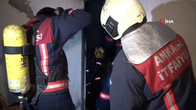 muhabbet kusu -  Başkent’te yangın çıkan bina tahliye edildi  Videosu