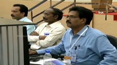  - Hindistan'ın Ay'a Fırlattığı Uzay Aracıyla İrtibat Kesildi 