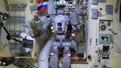 robot -  - Rusların Uzaya Gönderdiği İlk İnsansı Robot Dünya'ya Döndü  Videosu