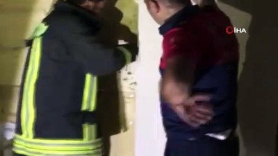  Asansörde mahsur kalan 6 kişiye itfaiyeden operasyon 