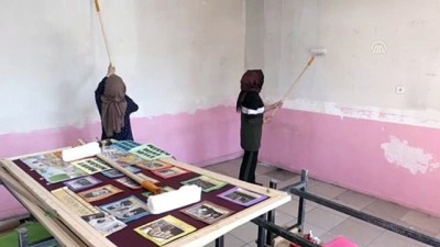 Milli Eğitim Müdürü tulum giyip okulu boyadı - AĞRI 
