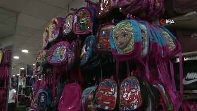 ogrenciler -  Okul çantalarının ağır olması kronikleşen rahatsızlıklara yol açabiliyor  Videosu