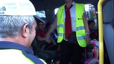  Okul servislerine Jandarma ve polisten denetim 