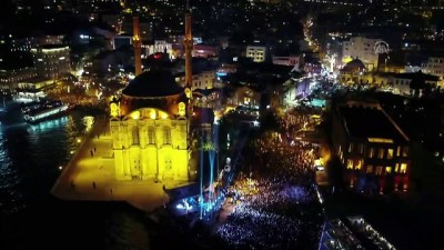 havai fisek gosterisi - İstanbul yeni yıla 'ışıl ışıl' girdi (1)  Videosu