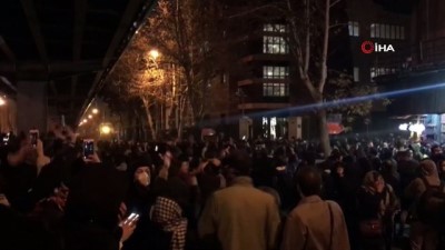 rejim karsiti -  - İran’da Ukrayna Uçağının Düşürülmesi Protesto Edildi Videosu