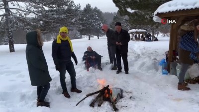 yazla -  Binlerce vatandaş, Domaniç Dağları'nda karın keyfini çıkardı Videosu