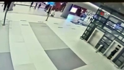 elektronik sigara -  Havalimanı polisinden kaçakçılara operasyon  Videosu