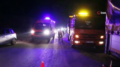 karayollari -  Tırlar çarpıştı, yol savaş alanına döndü Videosu