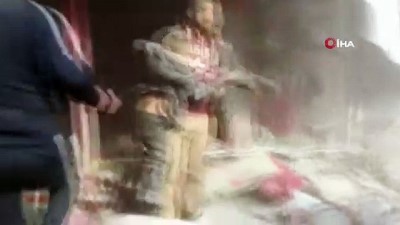 rejim -  - Esad rejimi İdlib'te pazar yerine saldırdı: 8 yaralı Videosu
