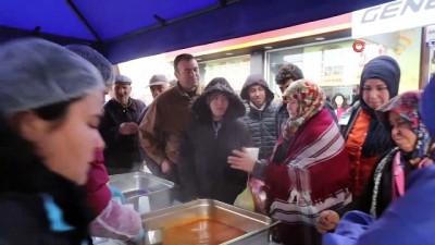 sabah kahvaltisi -  Soğuktan üşüyenler büyükşehrin çorbasıyla ısınıyor  Videosu