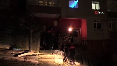 emekli polis -  6 katlı binanın çatısından düşen emekli polis öldü Videosu